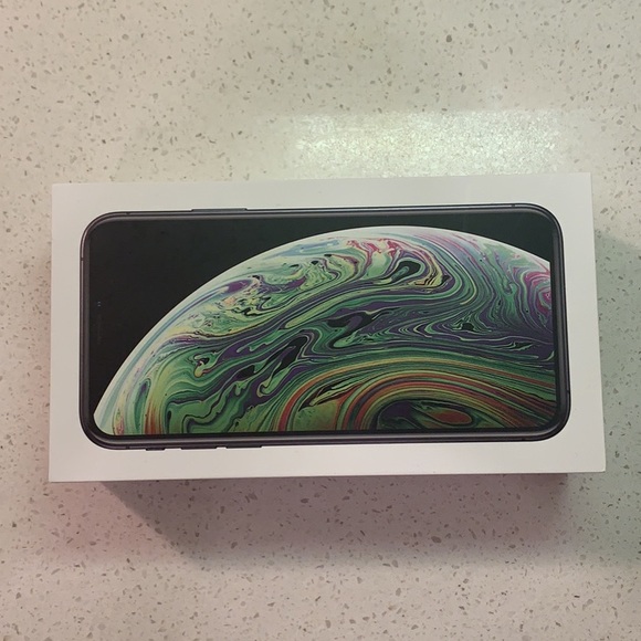 iPhone XS Box - Picture 3 of 3